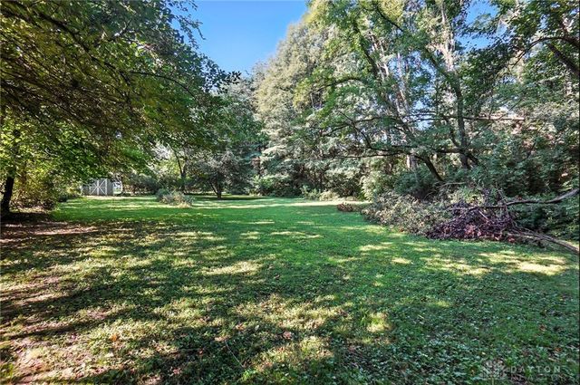 2064 Fairfield Pike, Springfield, OH 45502