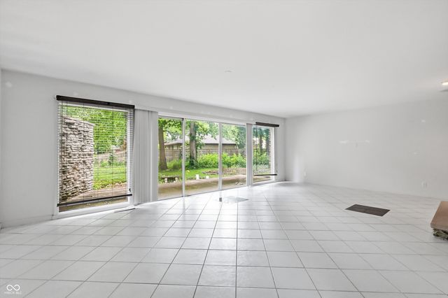 410 Beechview Lane, Indianapolis, IN 46217