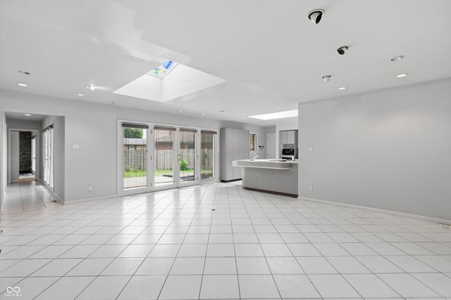 410 Beechview Lane, Indianapolis, IN 46217