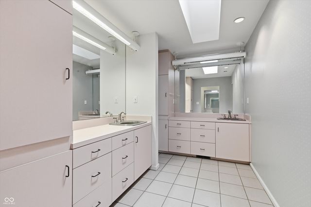 410 Beechview Lane, Indianapolis, IN 46217