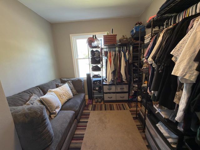 7501 W Vienna COURT, Milwaukee, WI 53216