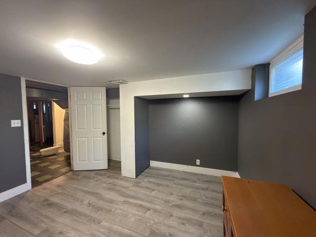 7501 W Vienna COURT, Milwaukee, WI 53216