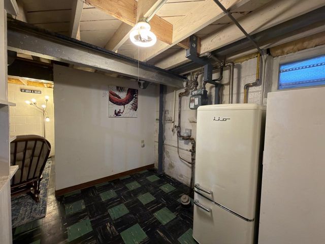 7501 W Vienna COURT, Milwaukee, WI 53216