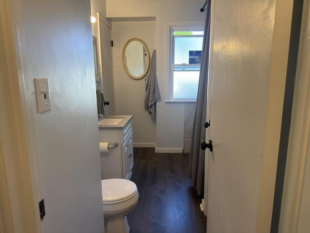 7501 W Vienna COURT, Milwaukee, WI 53216