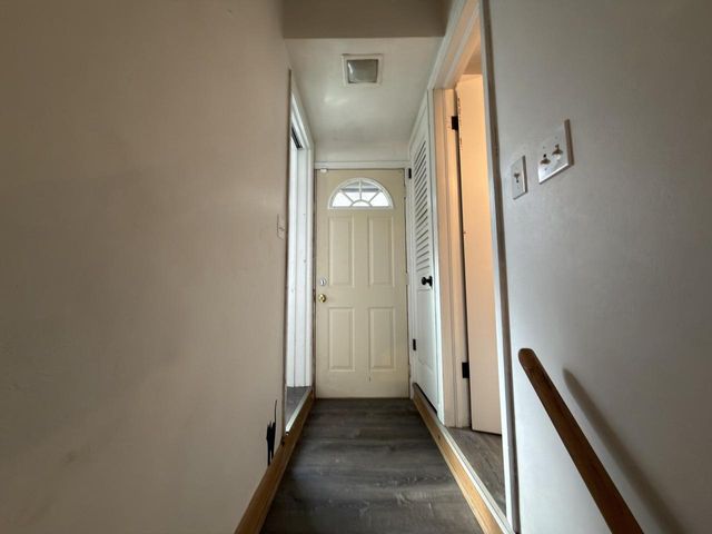 7501 W Vienna COURT, Milwaukee, WI 53216