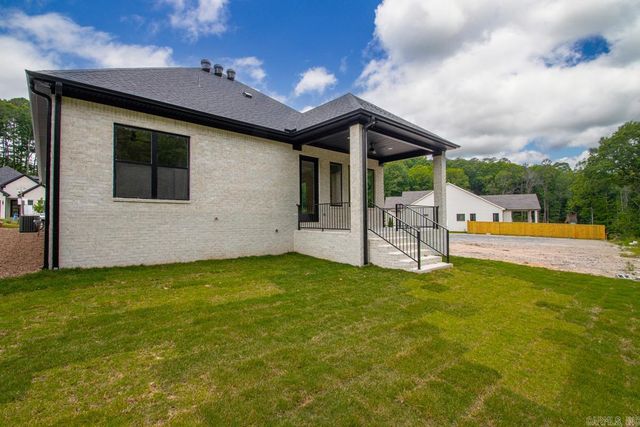 108 Kinley Loop, Little Rock, AR 72223