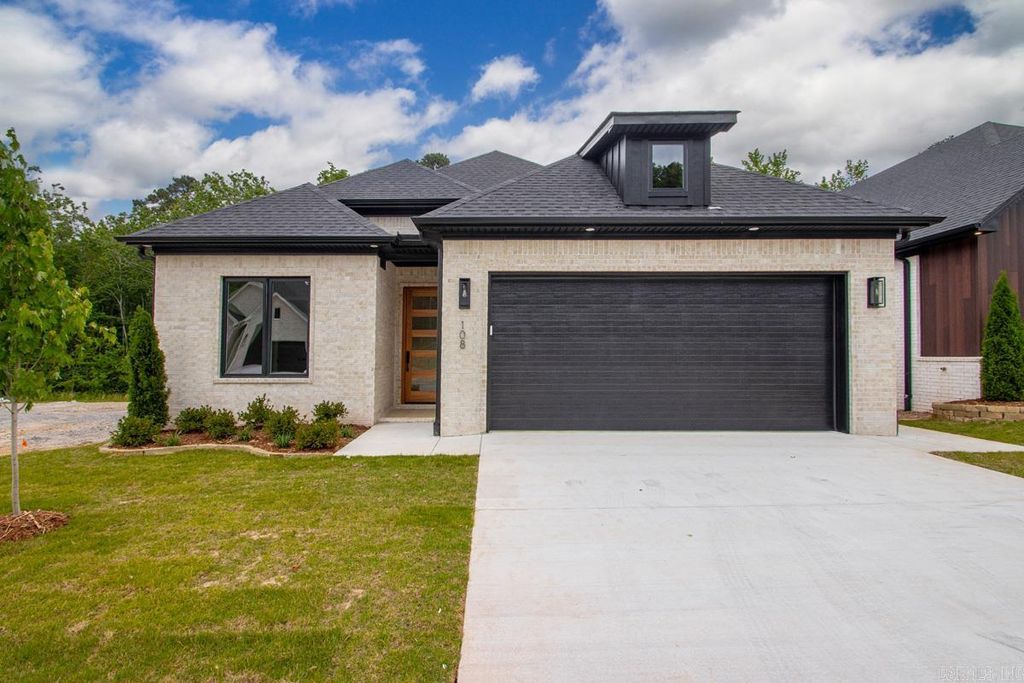 108 Kinley Loop, Little Rock, AR 72223