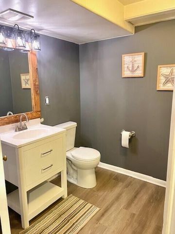 3380 County Road CC, Slinger, WI 53086