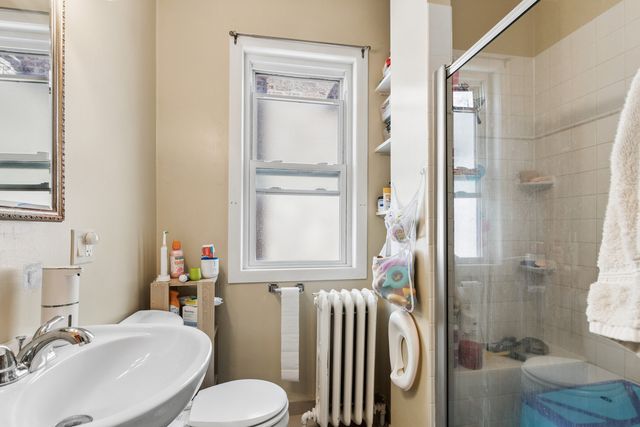 5316 W Pensacola Avenue, Chicago, IL 60641