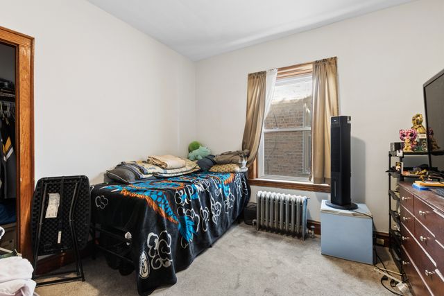 5316 W Pensacola Avenue, Chicago, IL 60641