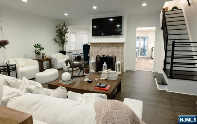 290 Elm Avenue, Bogota, NJ 07603