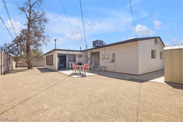 5198 Wilbur Street, Las Vegas, NV 89119