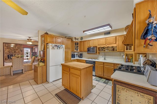 5198 Wilbur Street, Las Vegas, NV 89119