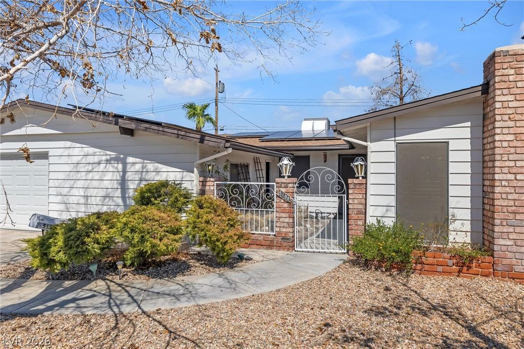 5198 Wilbur Street, Las Vegas, NV 89119