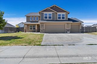 705 SW Huebert, Mountain Home, ID 83647