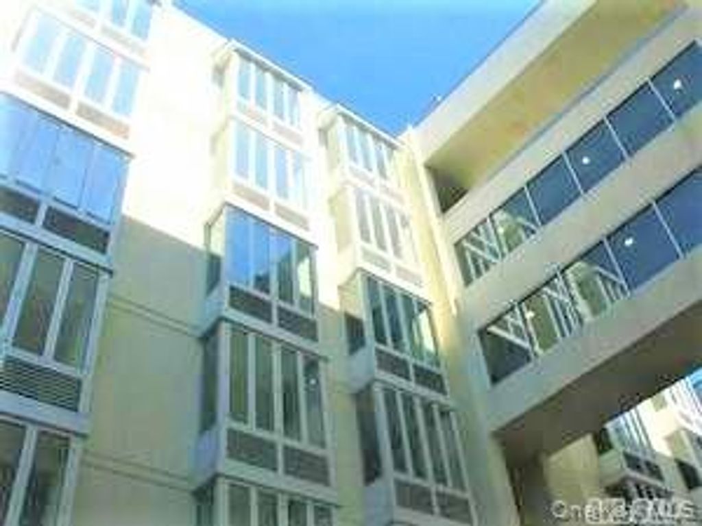 88-20 Parsons Boulevard 2C, Jamaica, NY 11432 — photo 2