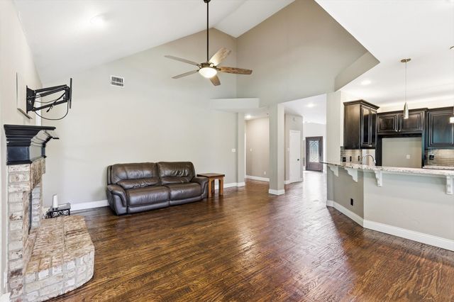 3001 Parkhaven Drive, Flower Mound, TX 75022