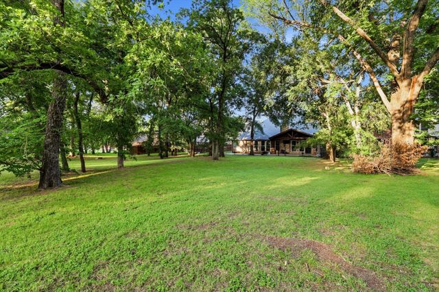 3001 Parkhaven Drive, Flower Mound, TX 75022