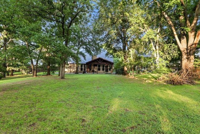 3001 Parkhaven Drive, Flower Mound, TX 75022
