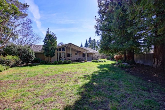 4401 The Ct, Sacramento, CA 95821