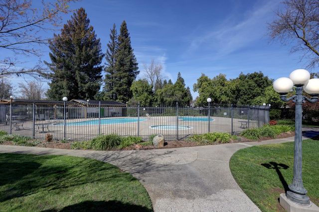 4401 The Ct, Sacramento, CA 95821