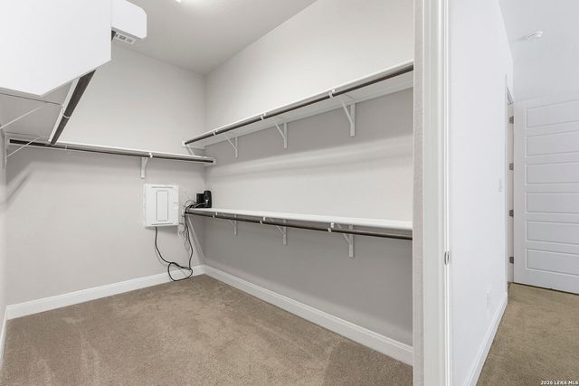 9015 Mendrin Rdg, Fair Oaks Ranch, TX 78015