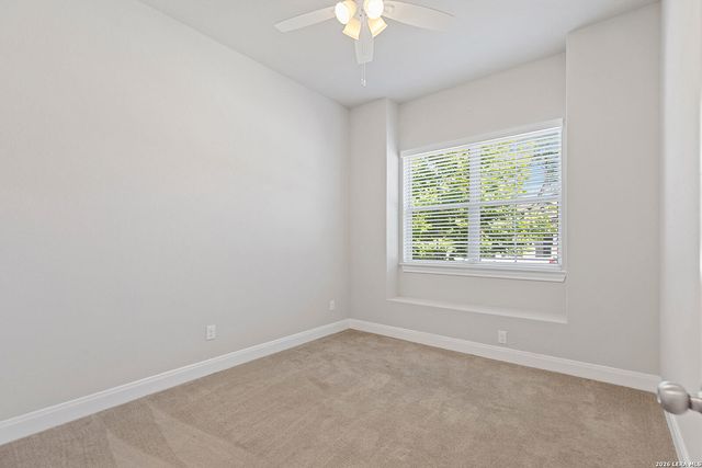 9015 Mendrin Rdg, Fair Oaks Ranch, TX 78015
