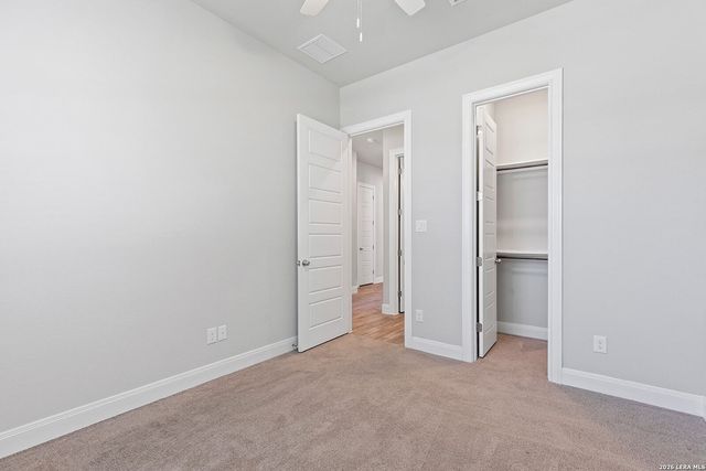 9015 Mendrin Rdg, Fair Oaks Ranch, TX 78015