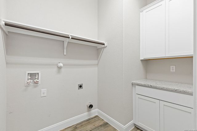 9015 Mendrin Rdg, Fair Oaks Ranch, TX 78015