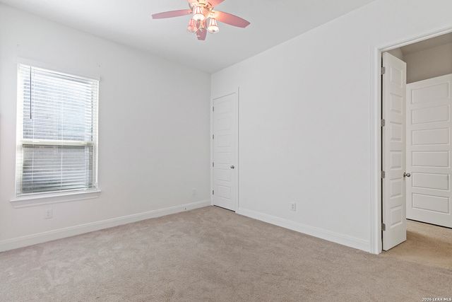 9015 Mendrin Rdg, Fair Oaks Ranch, TX 78015