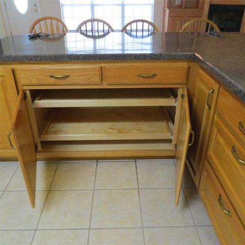 651 Sam Houston Loop, Point Blank, TX 77364