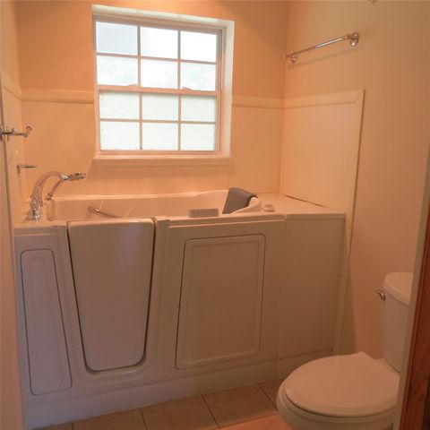 651 Sam Houston Loop, Point Blank, TX 77364