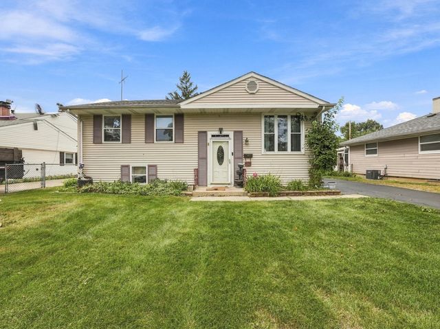 909 Cypress Lane, Joliet, IL 60435