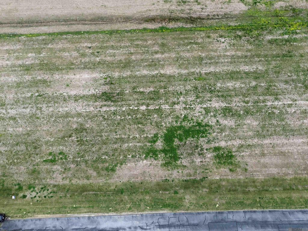 11058 Cessna St, Gonzales, LA 70737