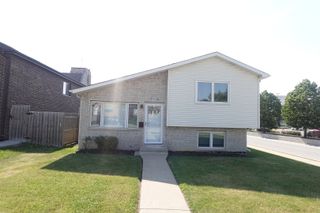 9800 S ARTESIAN Avenue, Evergreen Park, IL 60805