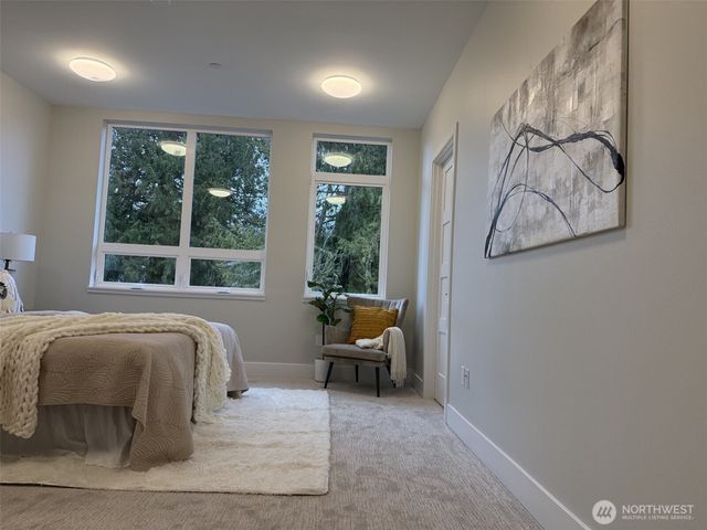 16344 Linden Avenue N, Shoreline, WA 98133