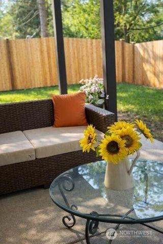 16344 Linden Avenue N, Shoreline, WA 98133