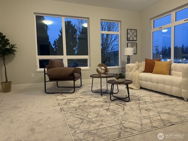 16344 Linden Avenue N, Shoreline, WA 98133