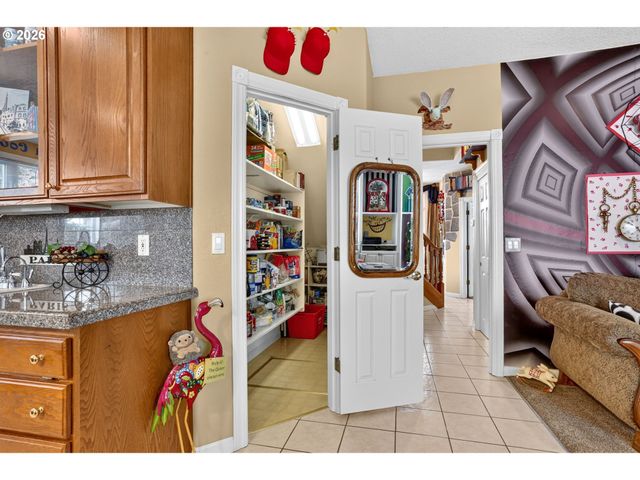4150 Sw 25TH Ct, Gresham, OR 97080