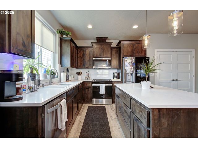 8609 Ne 70TH Cir, Vancouver, WA 98662