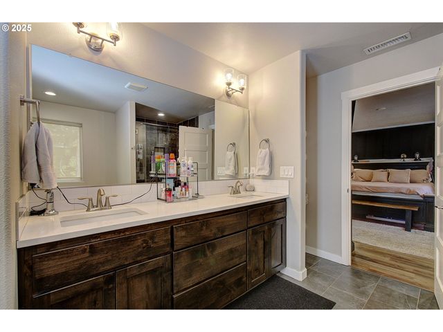 8609 Ne 70TH Cir, Vancouver, WA 98662