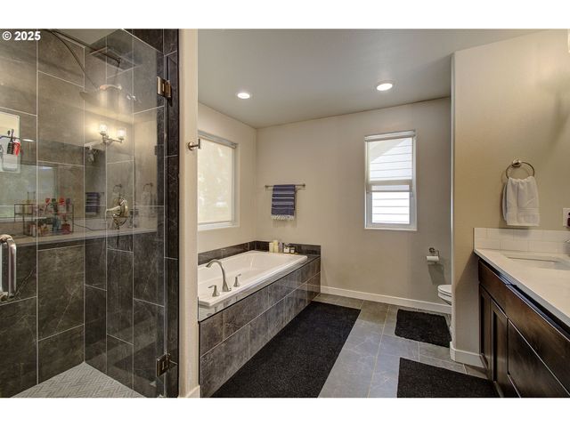 8609 Ne 70TH Cir, Vancouver, WA 98662