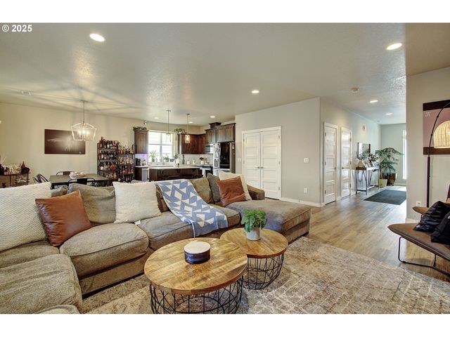 8609 Ne 70TH Cir, Vancouver, WA 98662