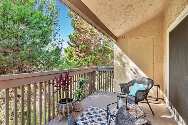 3134 Via Alicante H, La Jolla, CA 92037