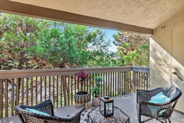 3134 Via Alicante H, La Jolla, CA 92037
