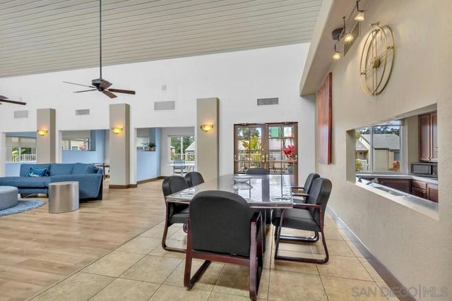 3134 Via Alicante H, La Jolla, CA 92037