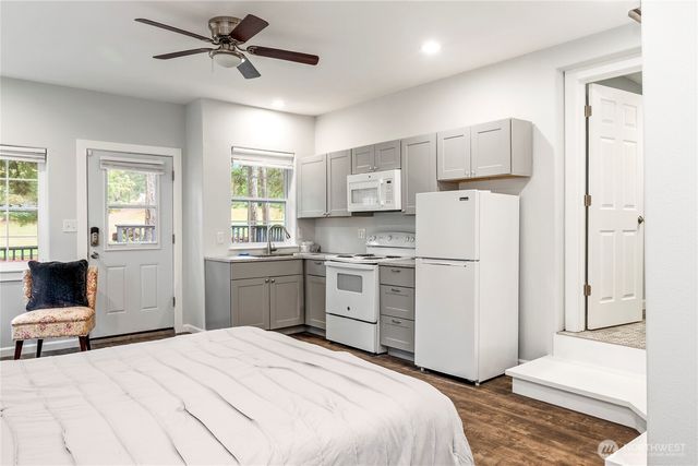 250 E Saint Andrews Drive, Shelton, WA 98584