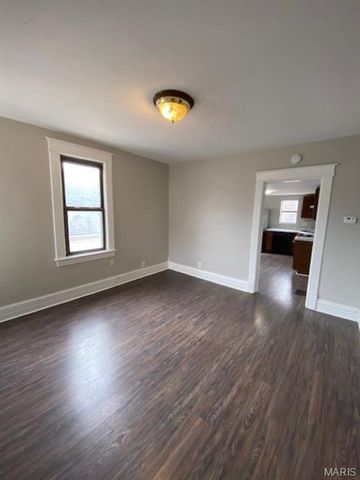 2251 Delmar Avenue, Granite City, IL 62040