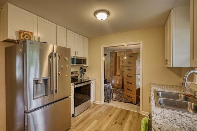 434 Sweet Water Trail, Conyers, GA 30094