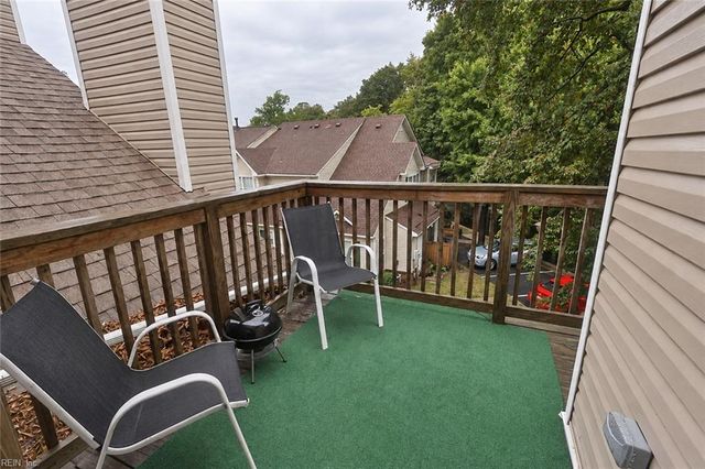 782 Windbrook Cir Apt 306, Newport News, VA 23602
